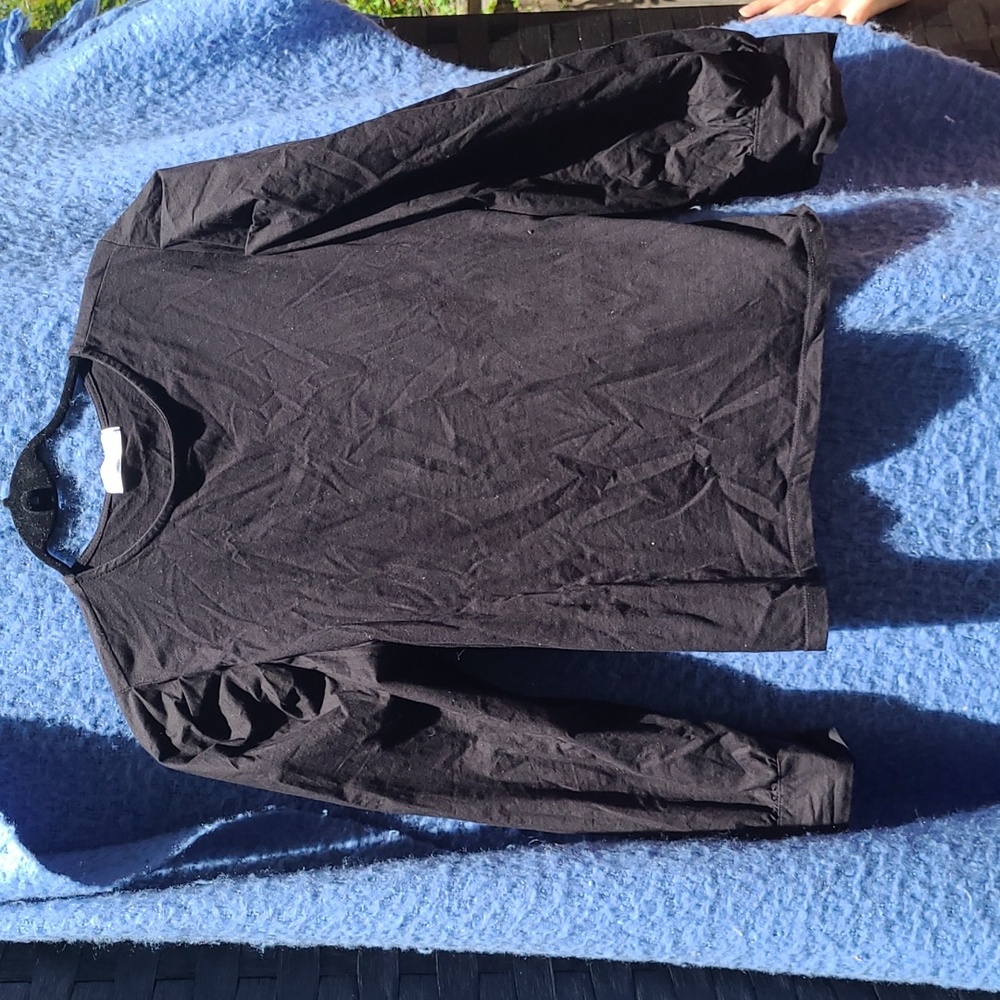 Oak &Fort black long puffed sleeve shirt
